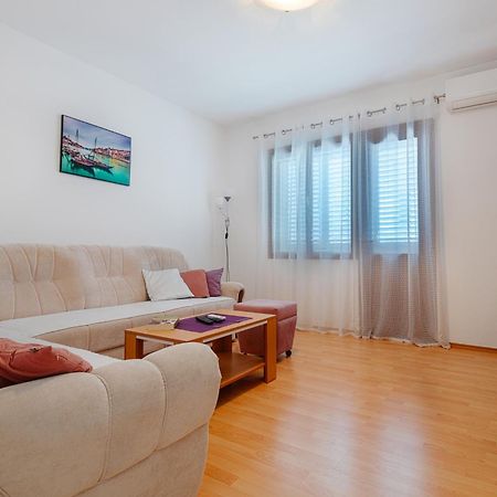 Apartment Mihaela Blace Εξωτερικό φωτογραφία